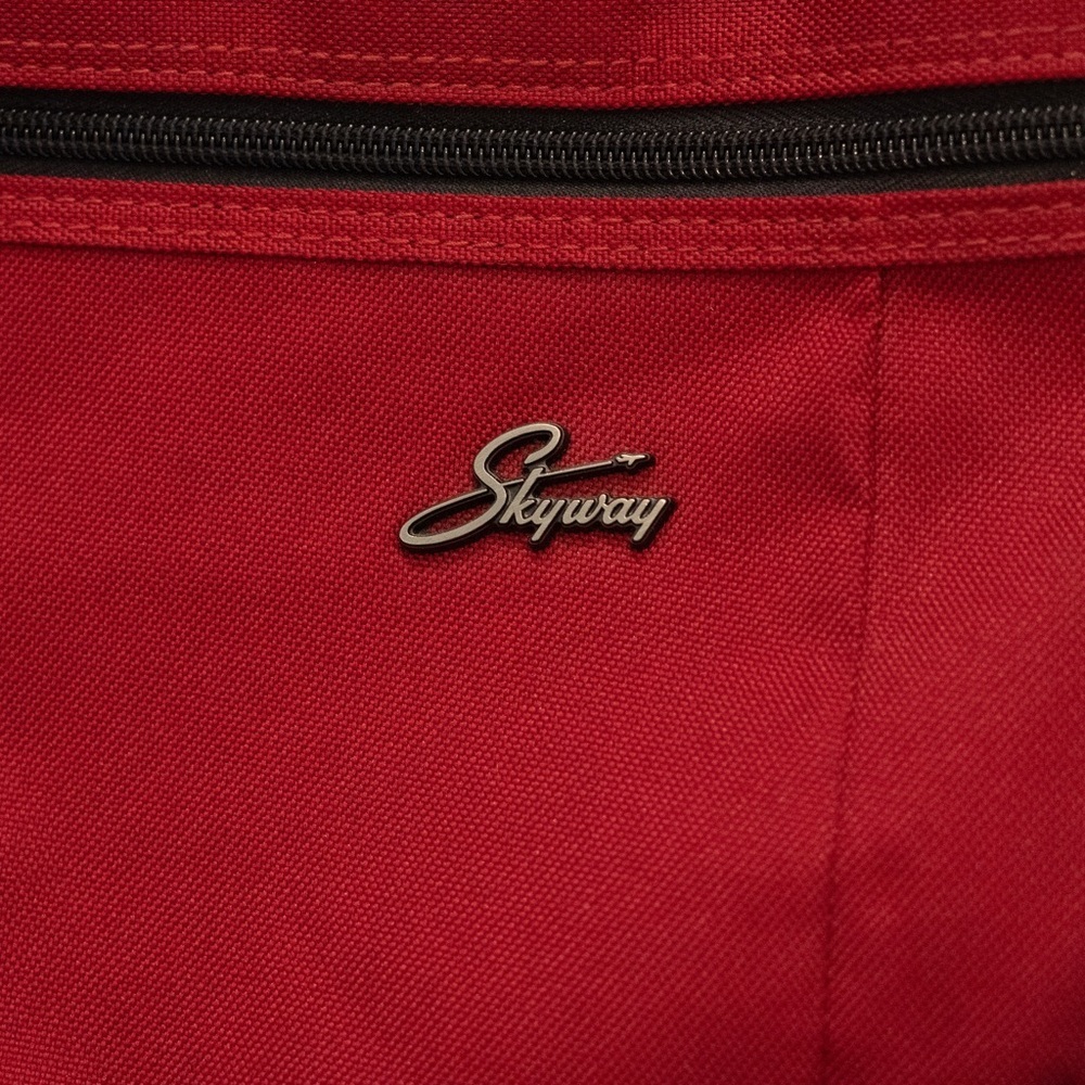 Vintage Skyway Duffel/Travel Bag
